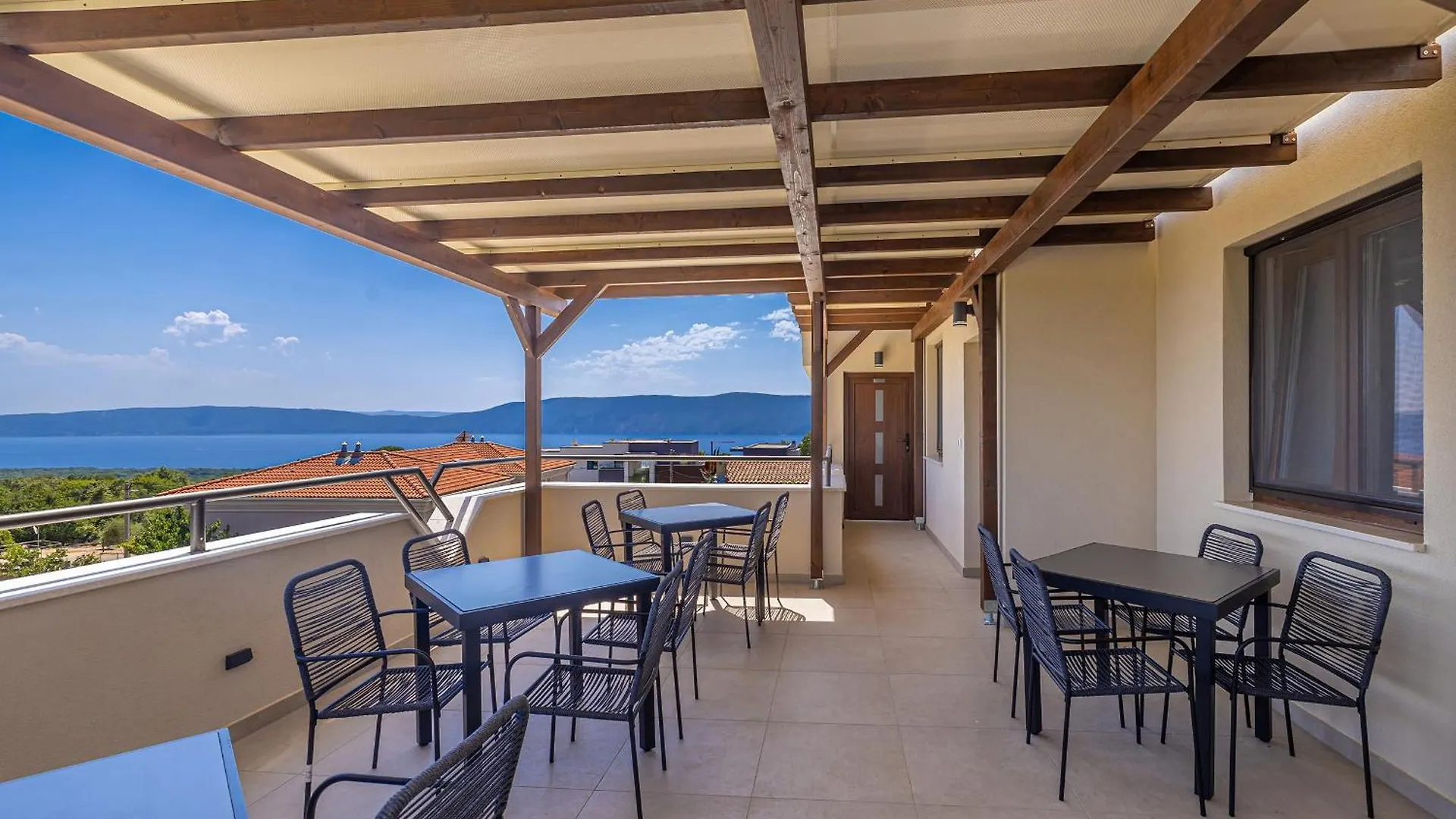 Villa Haya With Heated Pool Linardici Apartment
