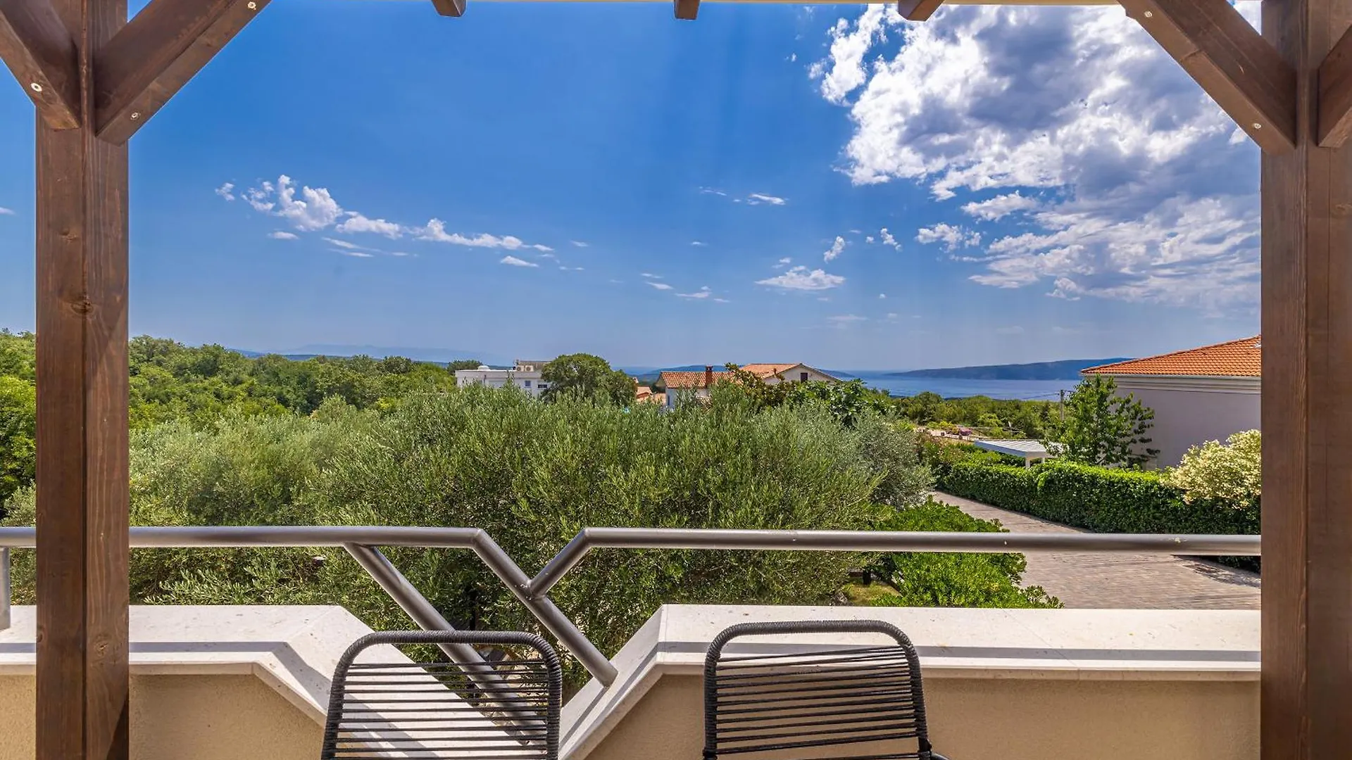 Apartament Villa Haya With Heated Pool Linardići