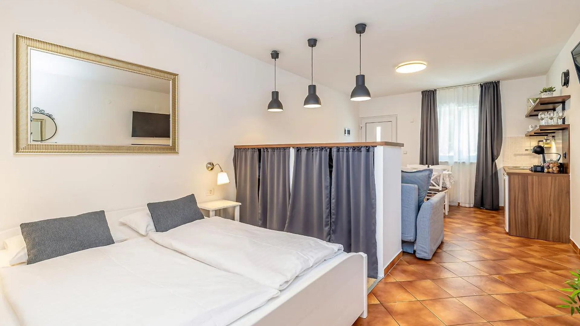 Villa Haya With Heated Pool Linardići Apartament