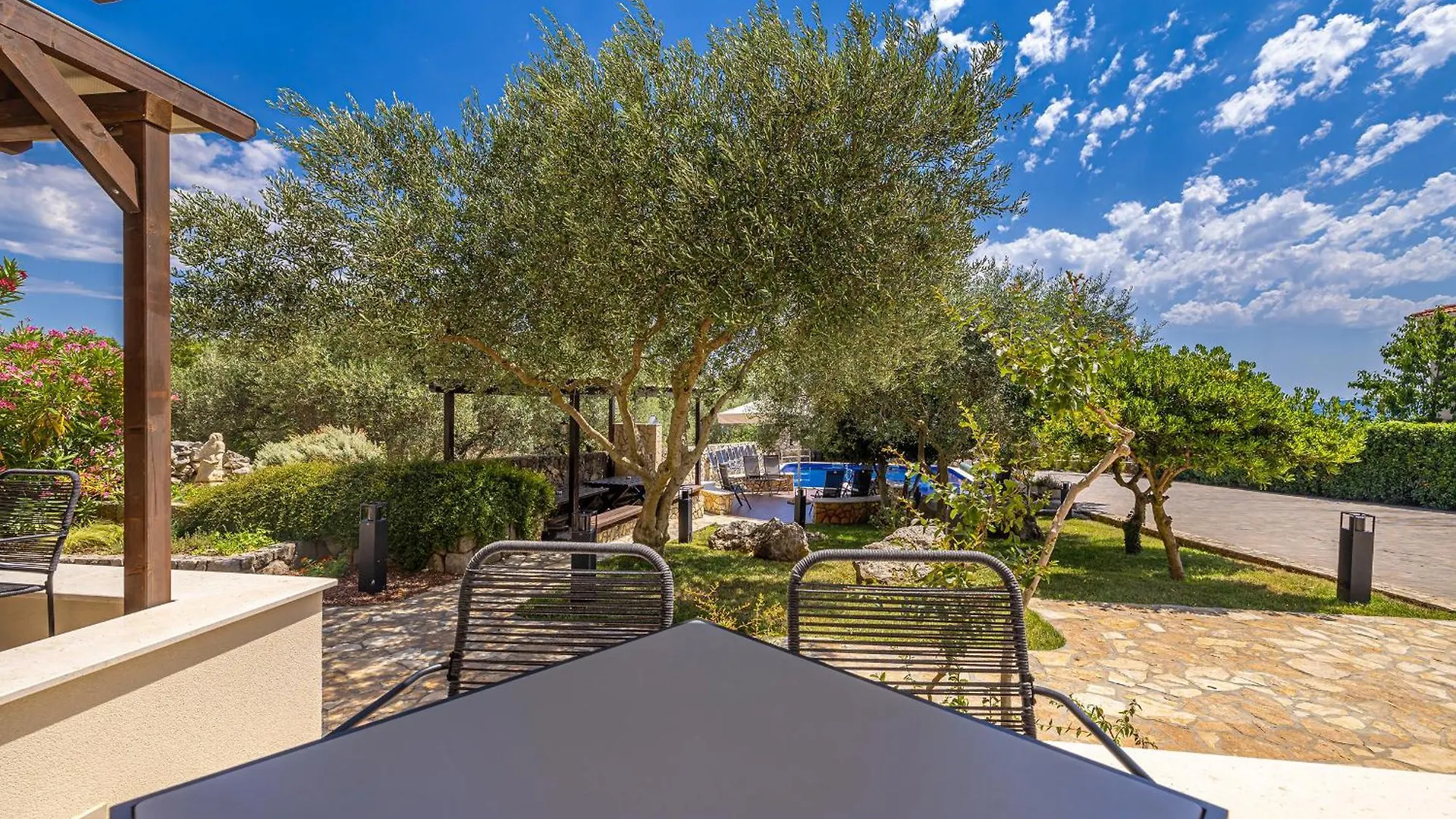 Apartament Villa Haya With Heated Pool Linardići